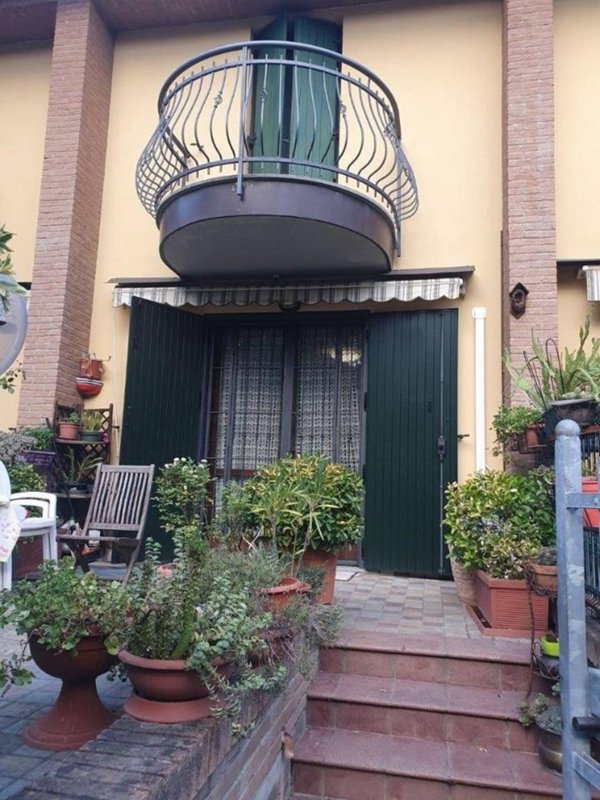 casa indipendente in vendita a Sassuolo