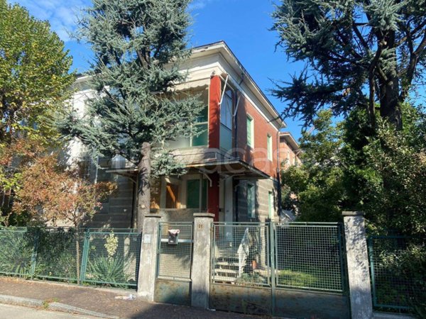 casa indipendente in vendita a Sassuolo