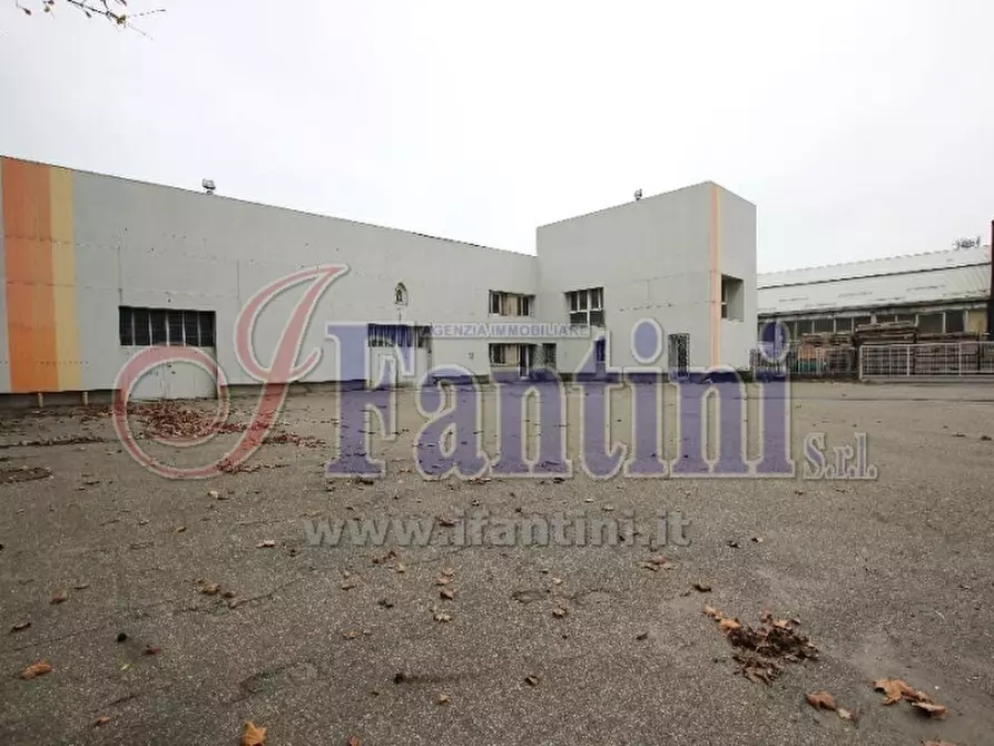 locale di sgombero in vendita a Sassuolo