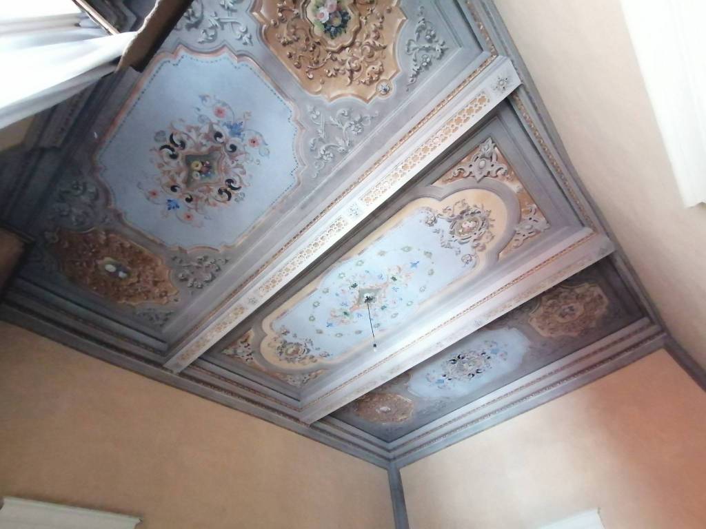 intera palazzina in vendita a Sassuolo in zona Centro Storico / San Giorgio