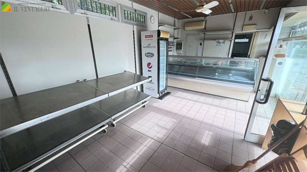 negozio in vendita a Sassuolo