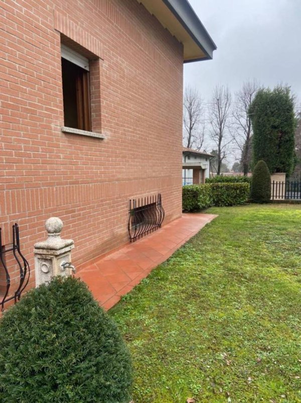 casa indipendente in vendita a Sassuolo