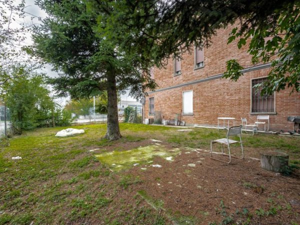casa indipendente in vendita a Sassuolo