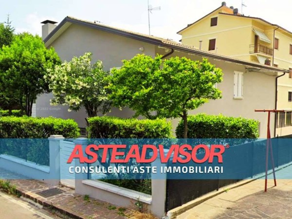 casa indipendente in vendita a Sassuolo
