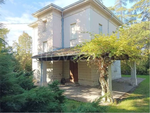 casa indipendente in vendita a Sassuolo