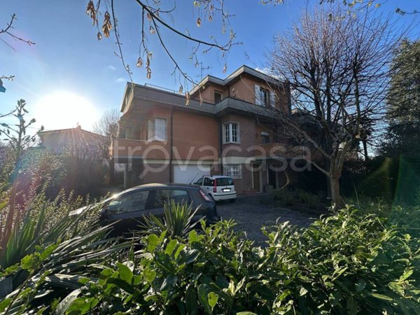 casa indipendente in vendita a Sassuolo in zona Centro Storico / San Giorgio