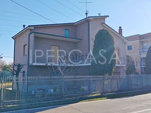 casa indipendente in vendita a Sassuolo
