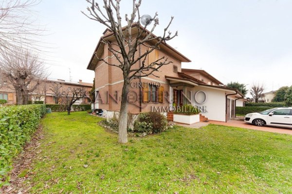 casa indipendente in vendita a Sassuolo
