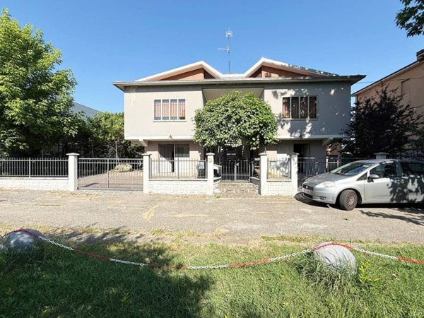 casa indipendente in vendita a Sassuolo