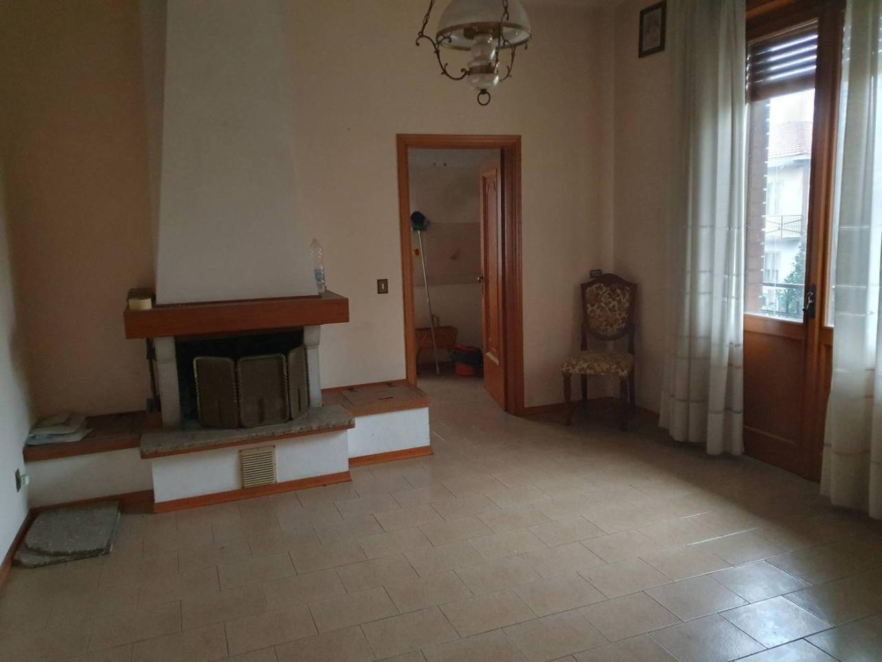 casa indipendente in vendita a Sassuolo in zona Centro Storico / San Giorgio