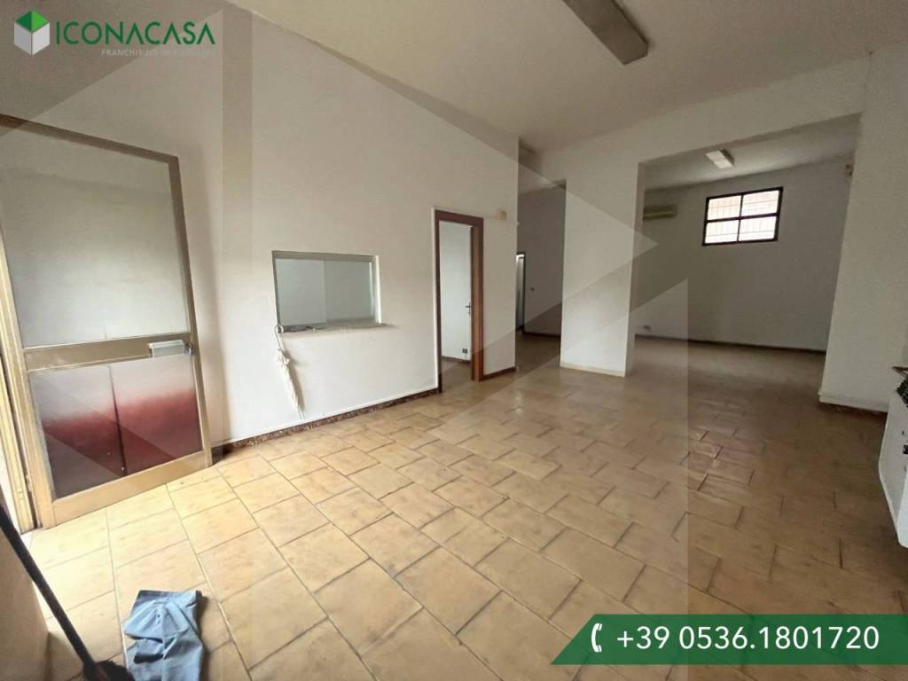 negozio in vendita a Sassuolo