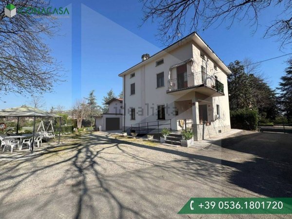casa indipendente in vendita a Sassuolo in zona San Michele dei Mucchietti