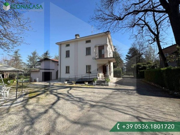 casa indipendente in vendita a Sassuolo in zona San Michele dei Mucchietti