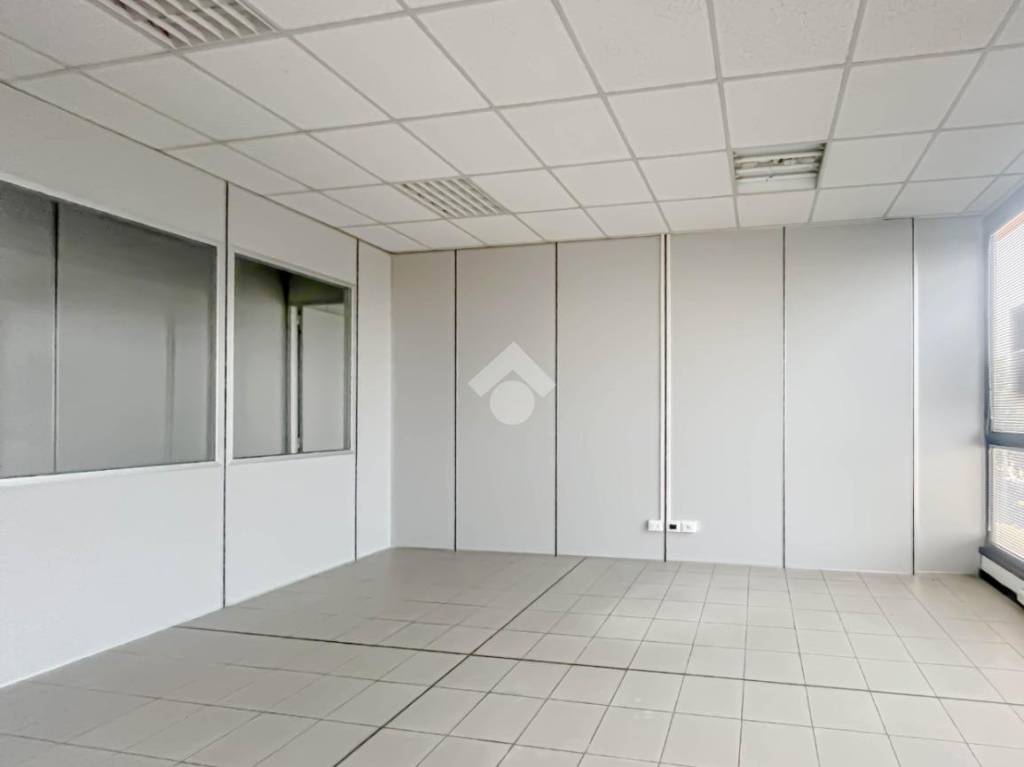 ufficio in vendita a Sassuolo