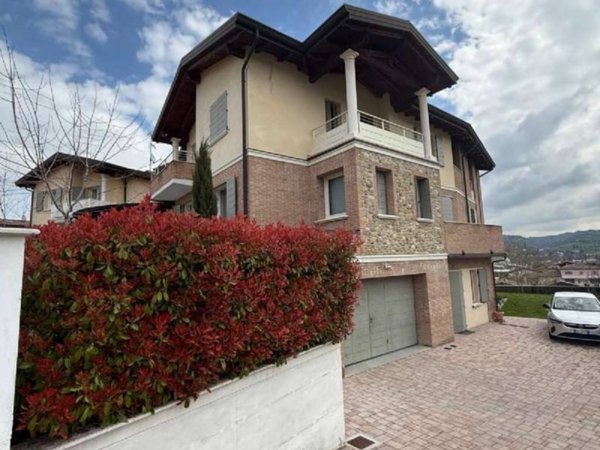 casa indipendente in vendita a Sassuolo