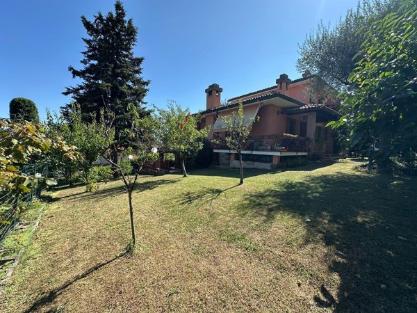 casa indipendente in vendita a Sassuolo