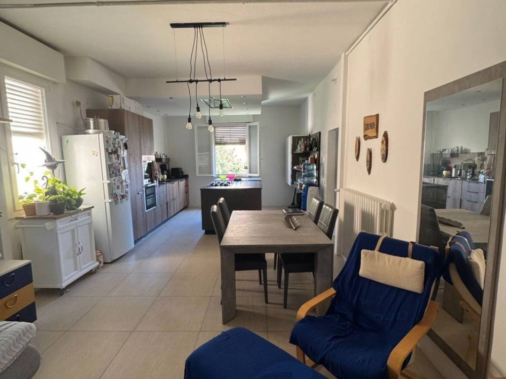 casa indipendente in vendita a Sassuolo