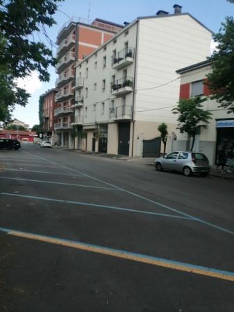 negozio in vendita a Sassuolo