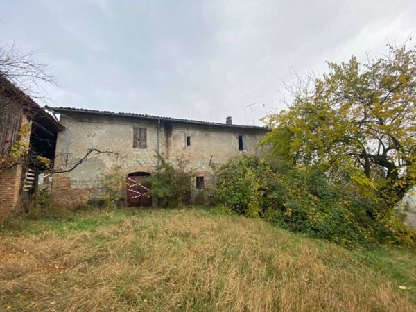 casa indipendente in vendita a Sassuolo in zona Montegibbio