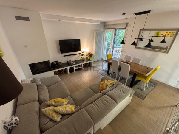 casa indipendente in vendita a Sassuolo in zona San Michele dei Mucchietti