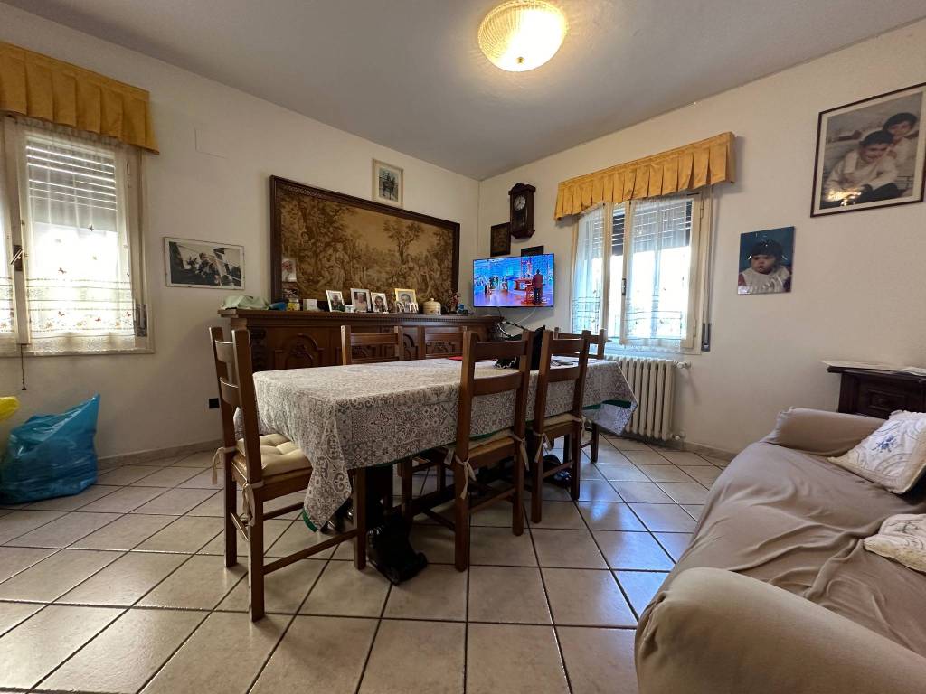 casa indipendente in vendita a Sassuolo