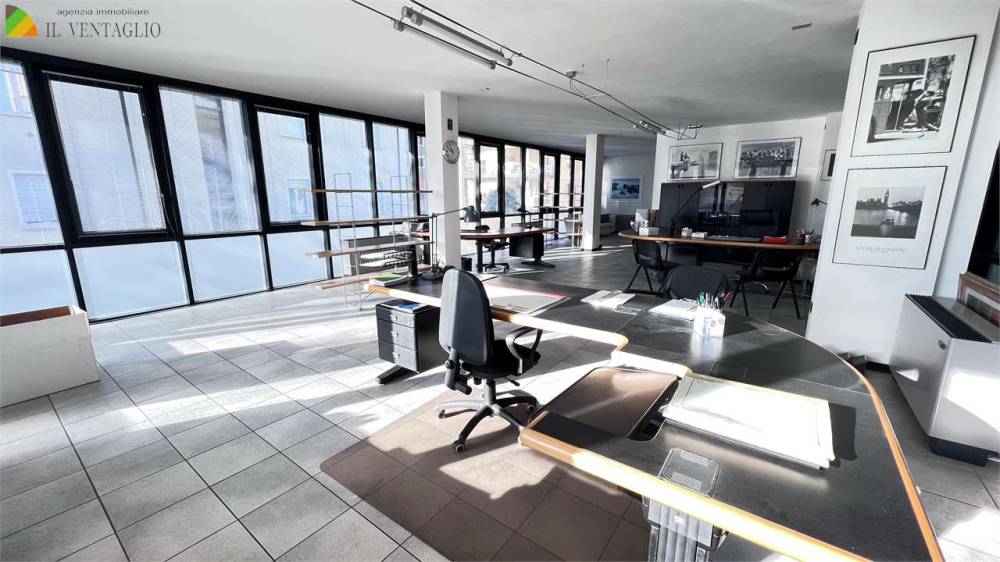 ufficio in vendita a Sassuolo