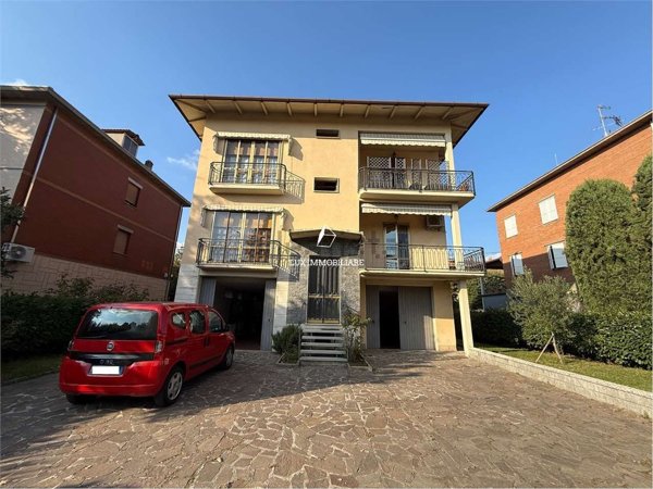 casa indipendente in vendita a Sassuolo