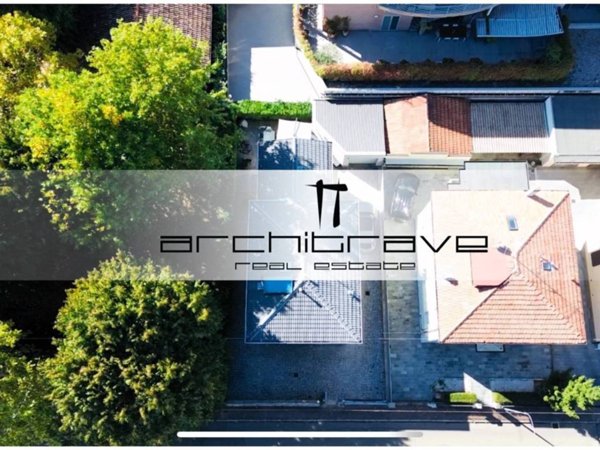 casa indipendente in vendita a Sassuolo in zona Centro Storico / San Giorgio