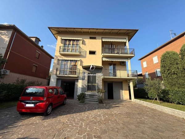 casa indipendente in vendita a Sassuolo