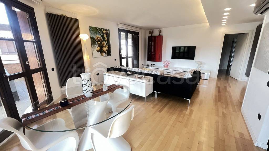 appartamento in vendita a Sassuolo in zona Centro Storico / San Giorgio