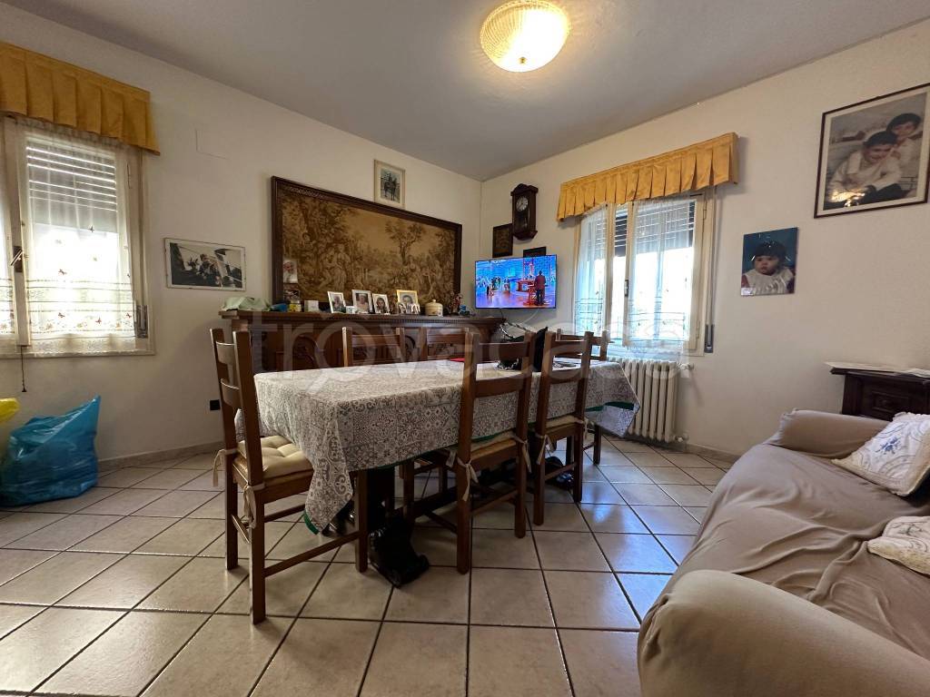 casa indipendente in vendita a Sassuolo