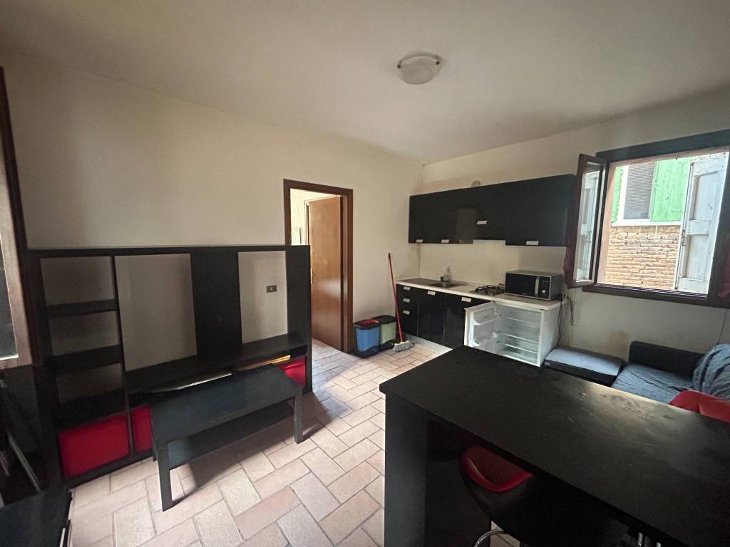 appartamento in vendita a Sassuolo in zona Centro Storico / San Giorgio