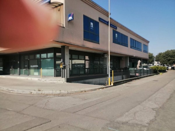 negozio in vendita a Sassuolo