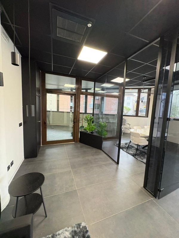 ufficio in vendita a Sassuolo