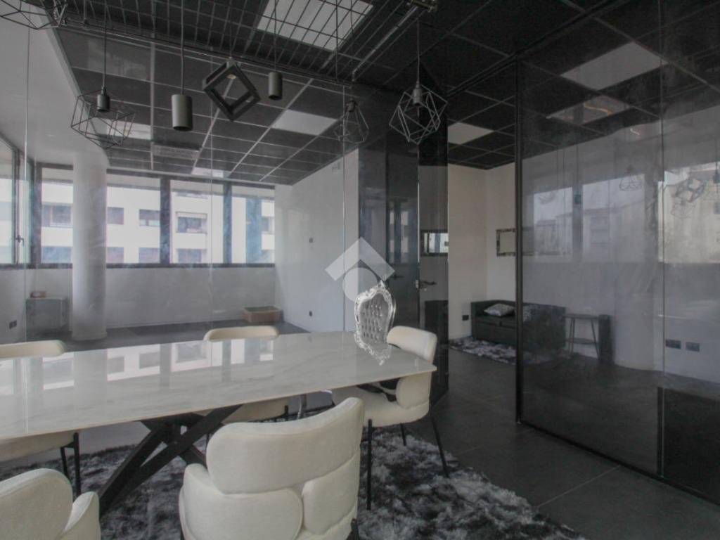 ufficio in vendita a Sassuolo