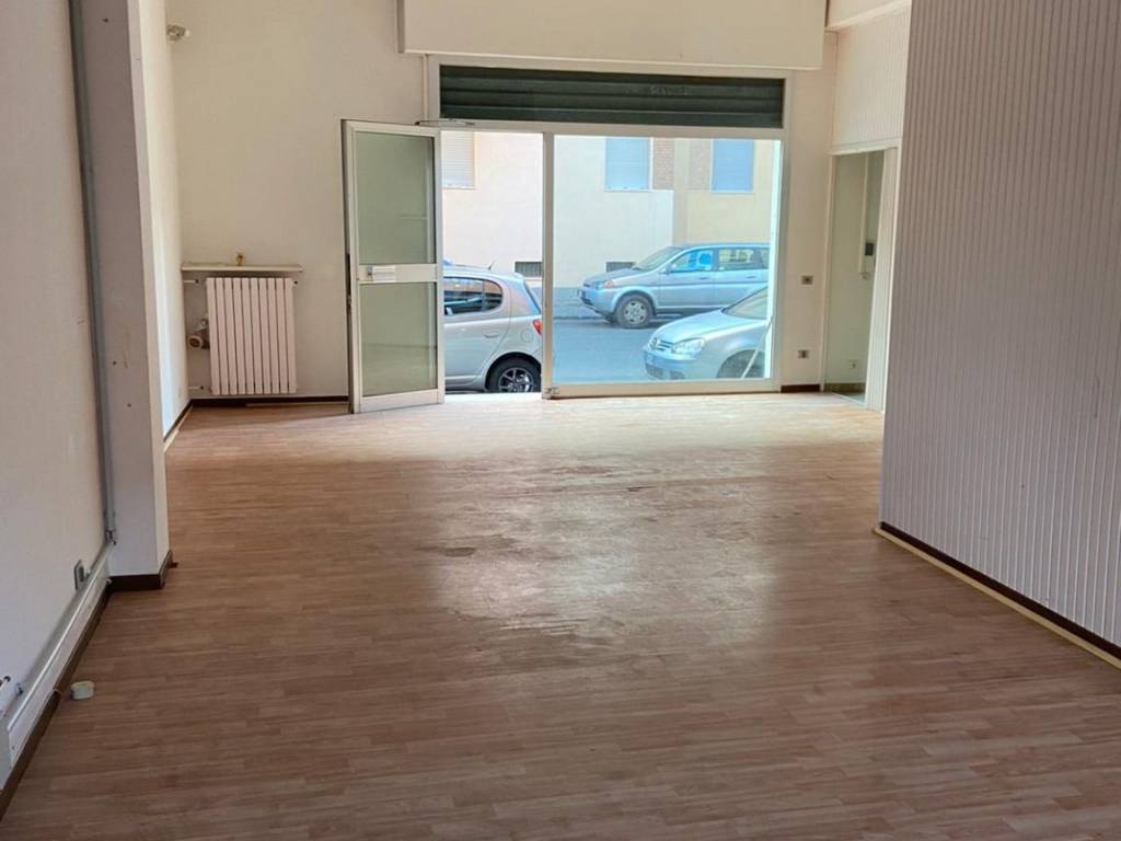 negozio in vendita a Sassuolo