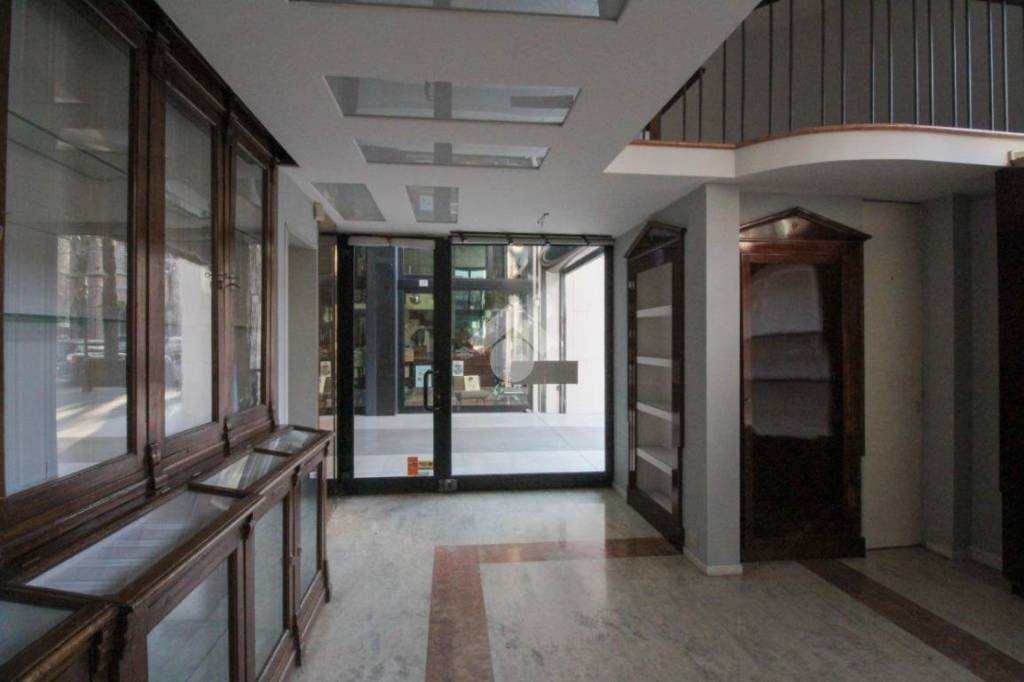 negozio in vendita a Sassuolo