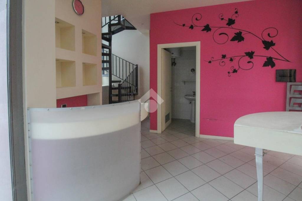 ufficio in vendita a Sassuolo