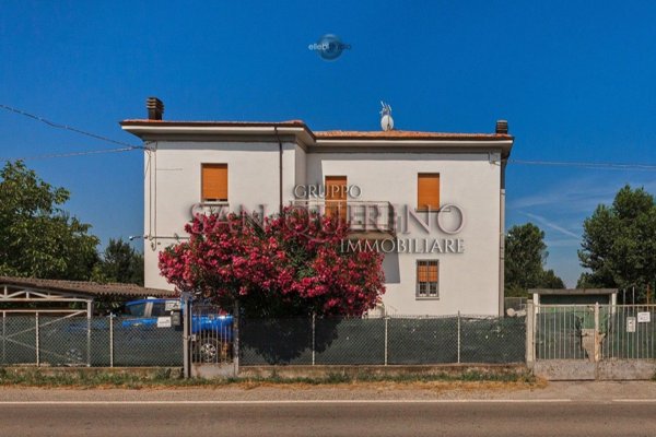 casa indipendente in vendita a Sassuolo in zona Centro Storico / San Giorgio