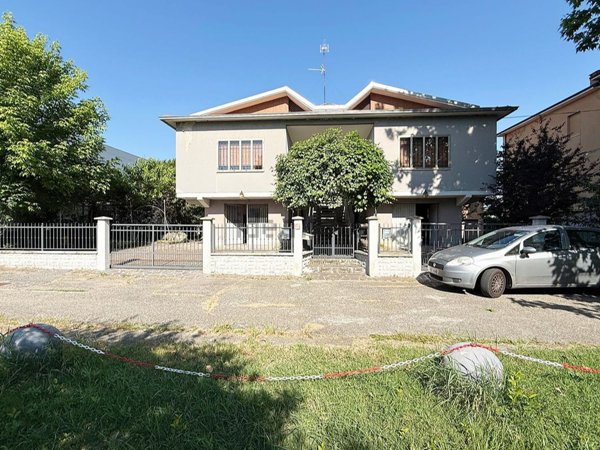 casa indipendente in vendita a Sassuolo