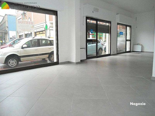 negozio in vendita a Sassuolo