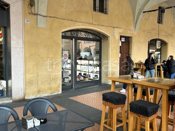 negozio in vendita a Sassuolo in zona Centro Storico / San Giorgio