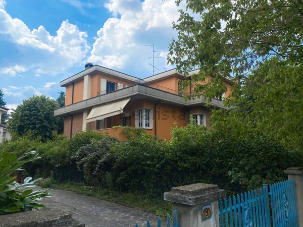 casa indipendente in vendita a Sassuolo
