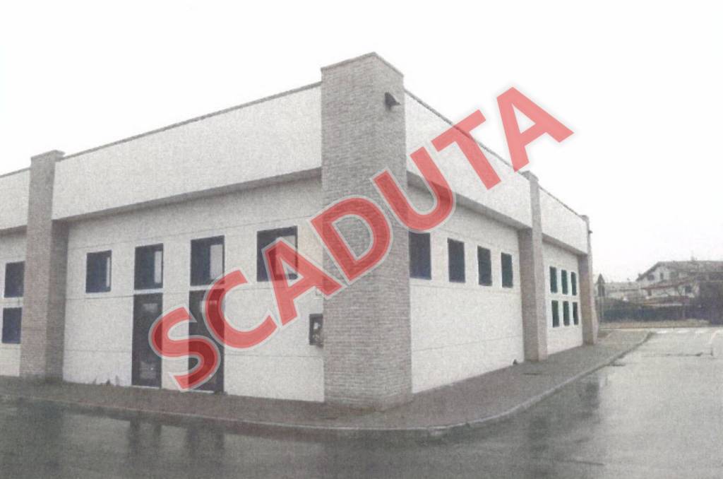 locale commerciale in vendita a Sassuolo