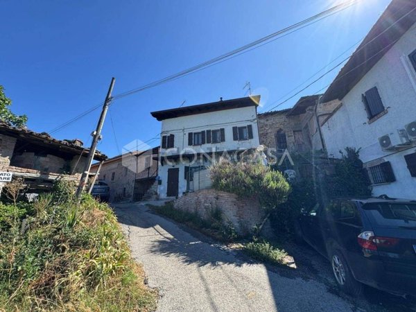 casa indipendente in vendita a Sassuolo in zona San Michele dei Mucchietti