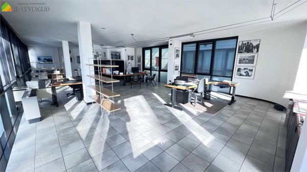 ufficio in vendita a Sassuolo