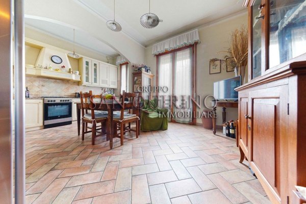 casa indipendente in vendita a Sassuolo in zona Centro Storico / San Giorgio