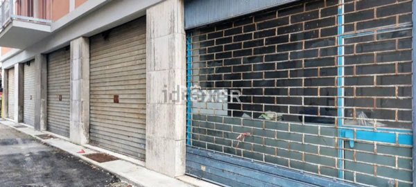 locale commerciale in vendita a Sassuolo in zona Centro Storico / San Giorgio