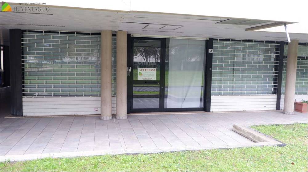 negozio in vendita a Sassuolo