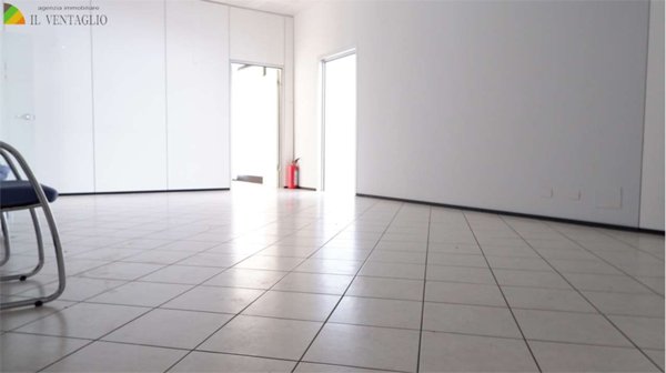 negozio in vendita a Sassuolo